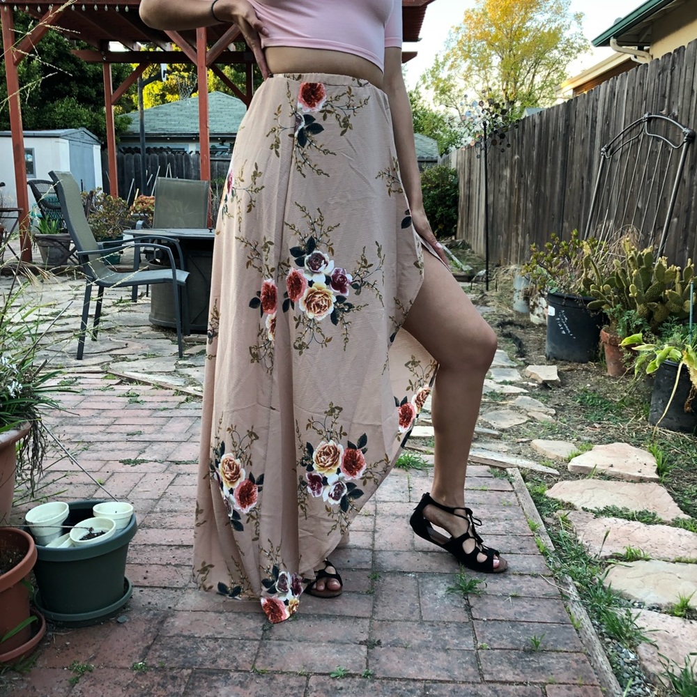 Floral maxi skirt